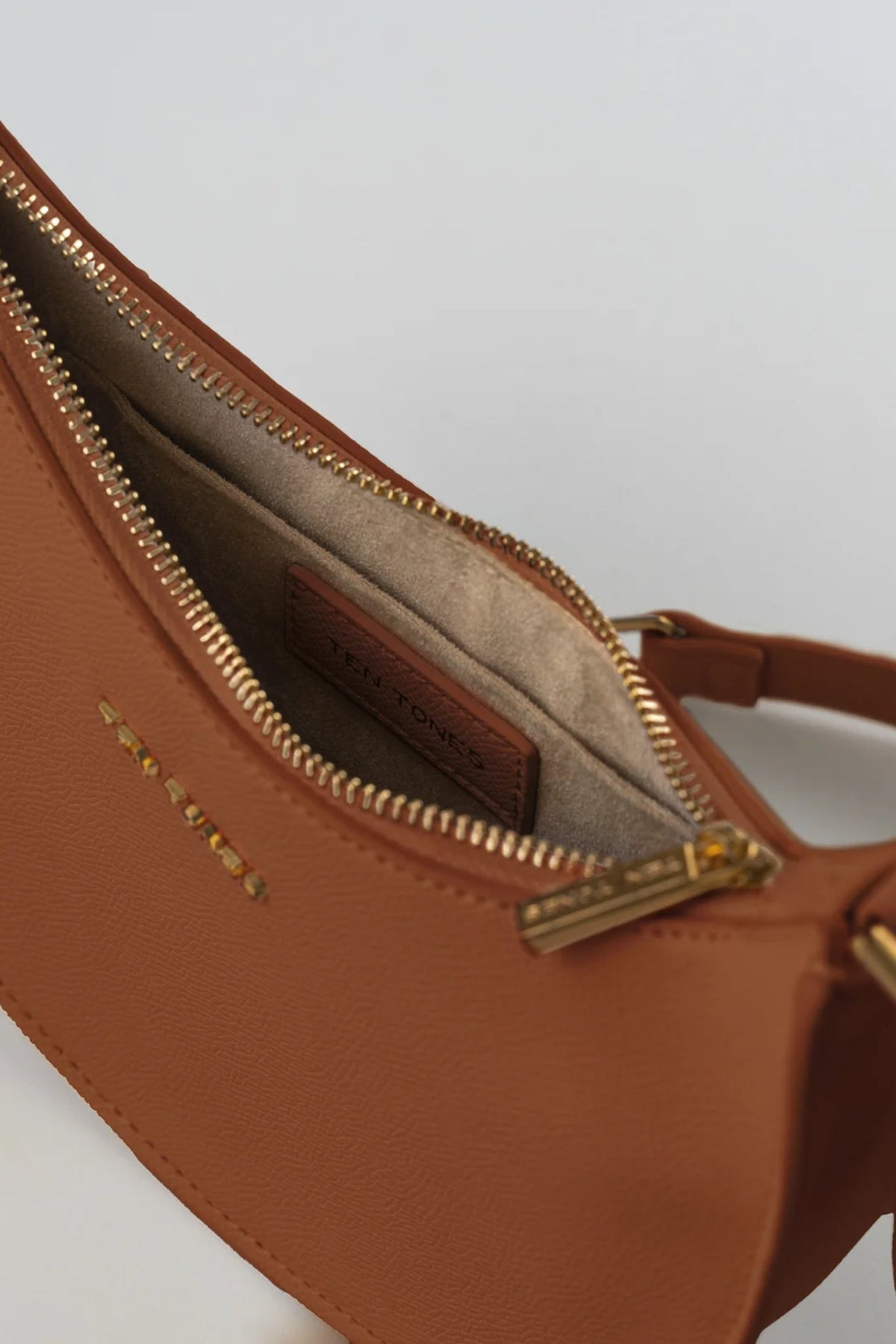 TEN TONES Grayson Moon Bag Orange