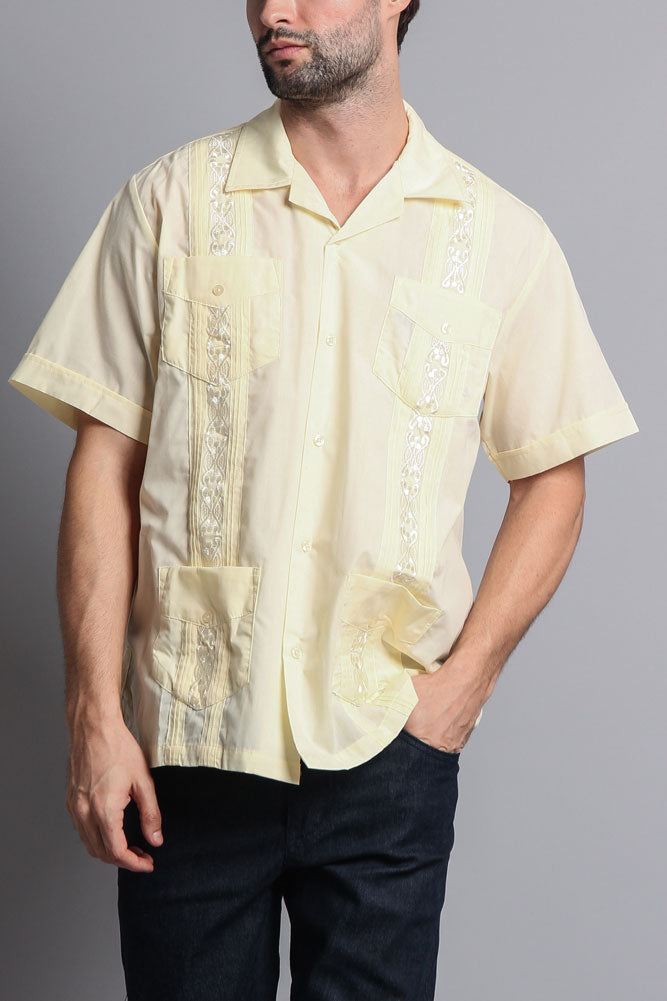 Contrast Light Yellow